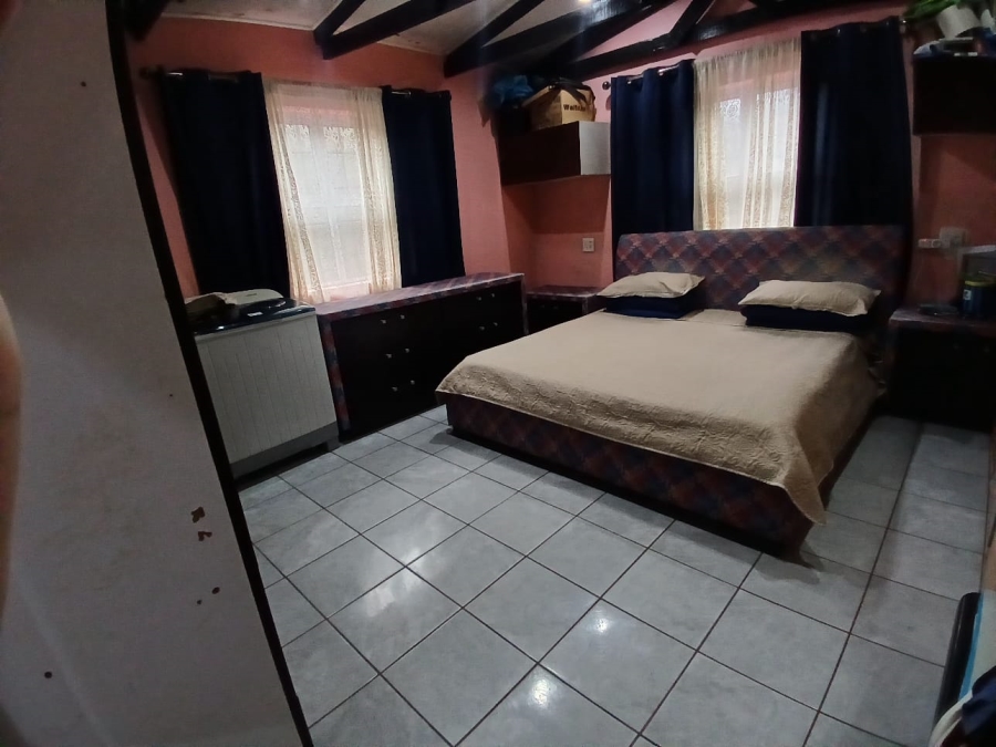 3 Bedroom Property for Sale in Heideveld Western Cape